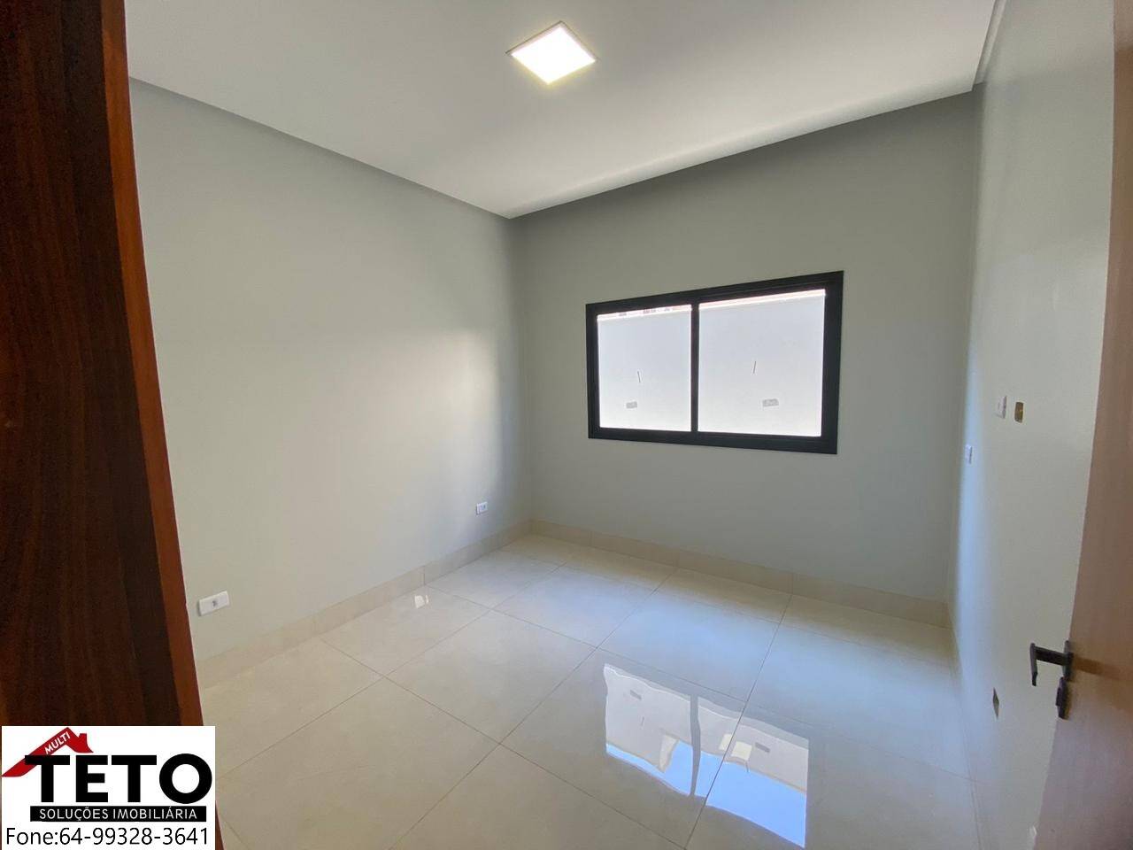 Casa à venda com 3 quartos, 180m² - Foto 10