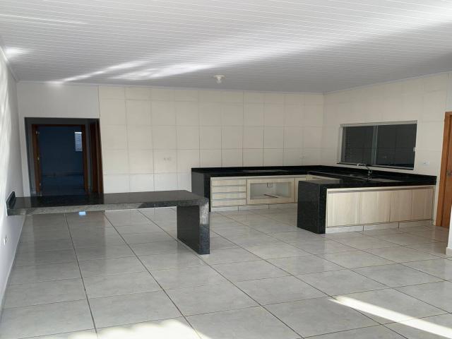 #223 - Casa para Venda em Morrinhos - GO - 3