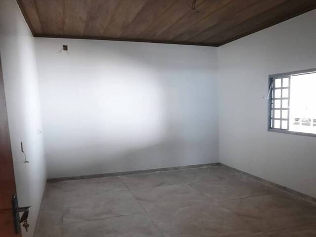#252 - Casa para Venda em Morrinhos - GO