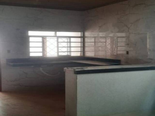 #252 - Casa para Venda em Morrinhos - GO - 3