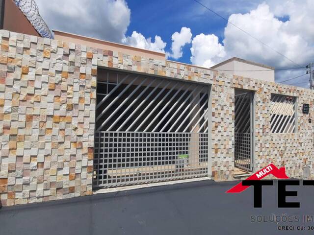 #252 - Casa para Venda em Morrinhos - GO - 1