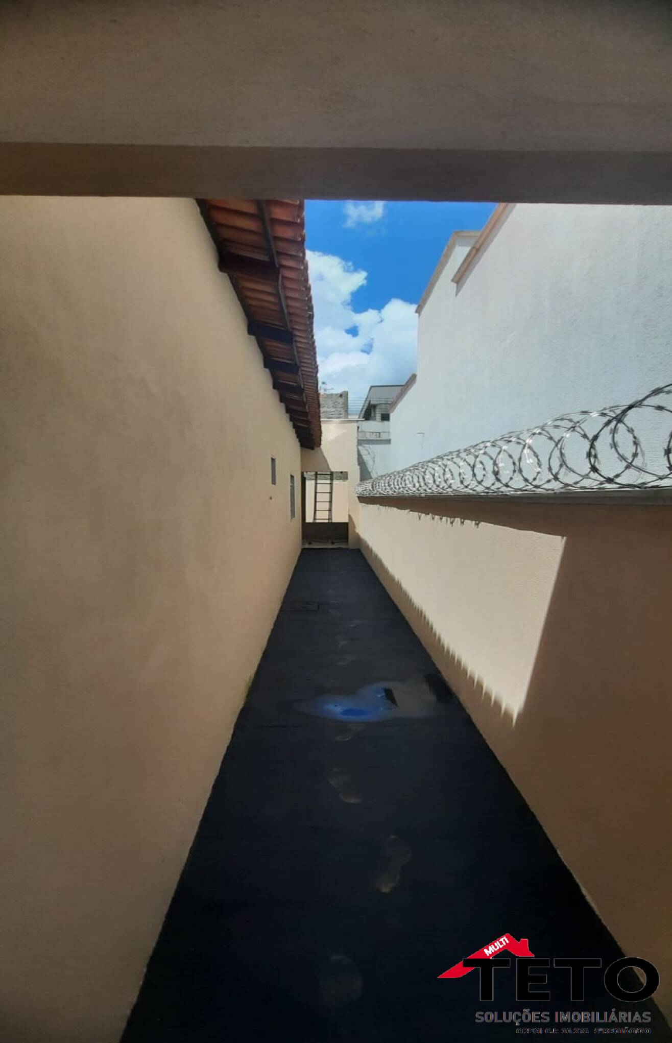 Casa à venda com 3 quartos - Foto 13